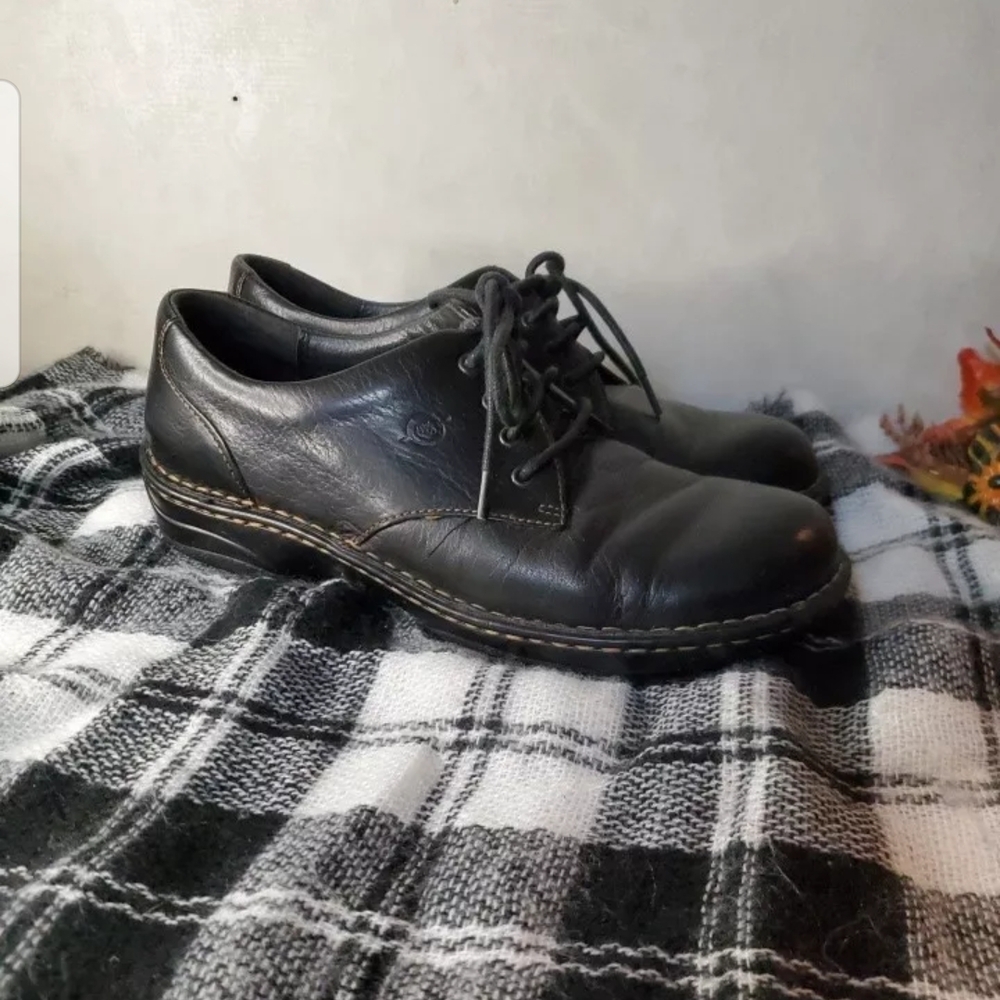 Born Black Leather Lace Up Casual Shoes Womens Sz 9M